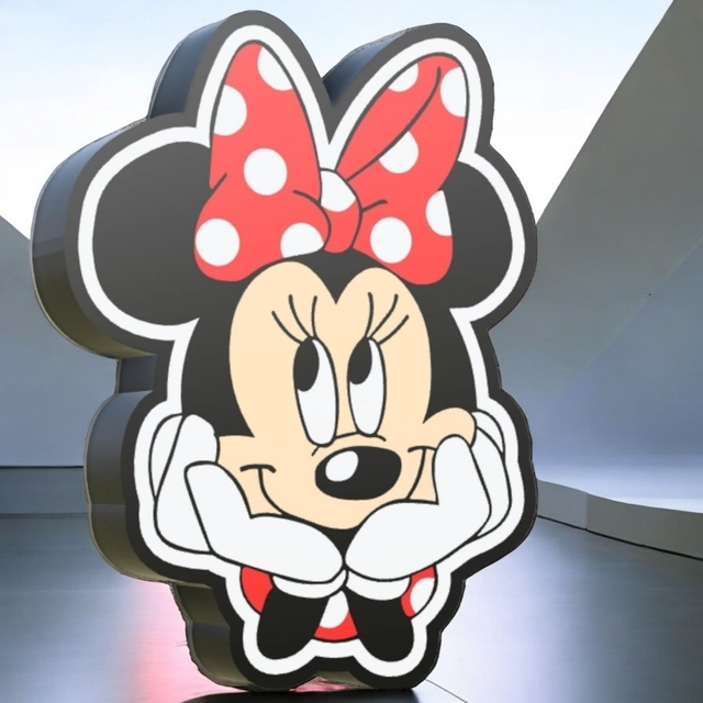 Lampe LED Minnie Mouse - Magie et douceur Disney ! 