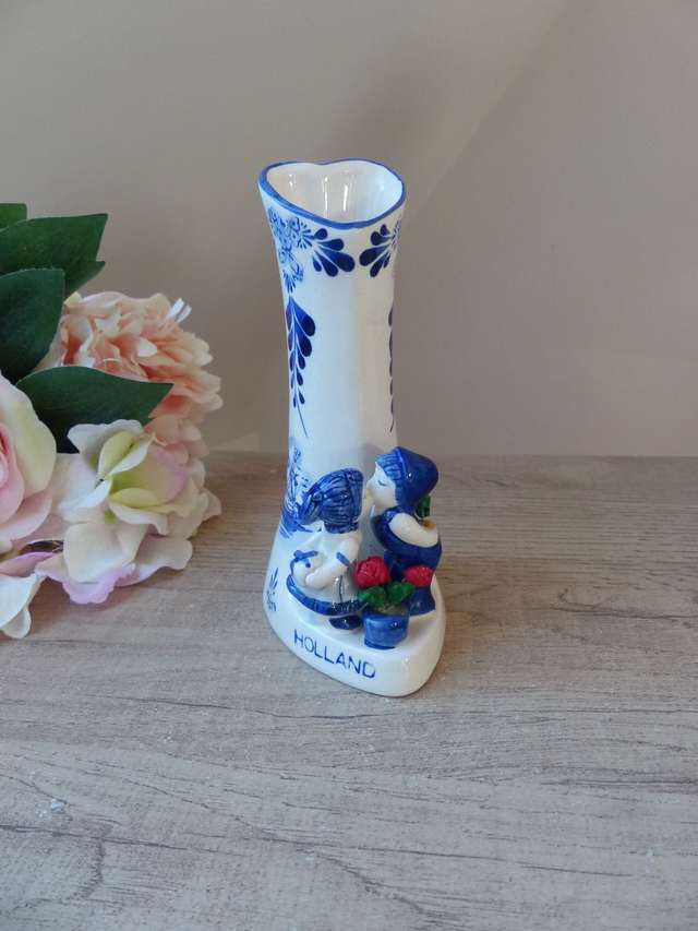 Petit Vase Vintage en Porcelaine Delft : Amoureux Hollandais en Forme de Cœur – Cadeau Romantique, Charmant Cœur Amoureux – Idéal Couples