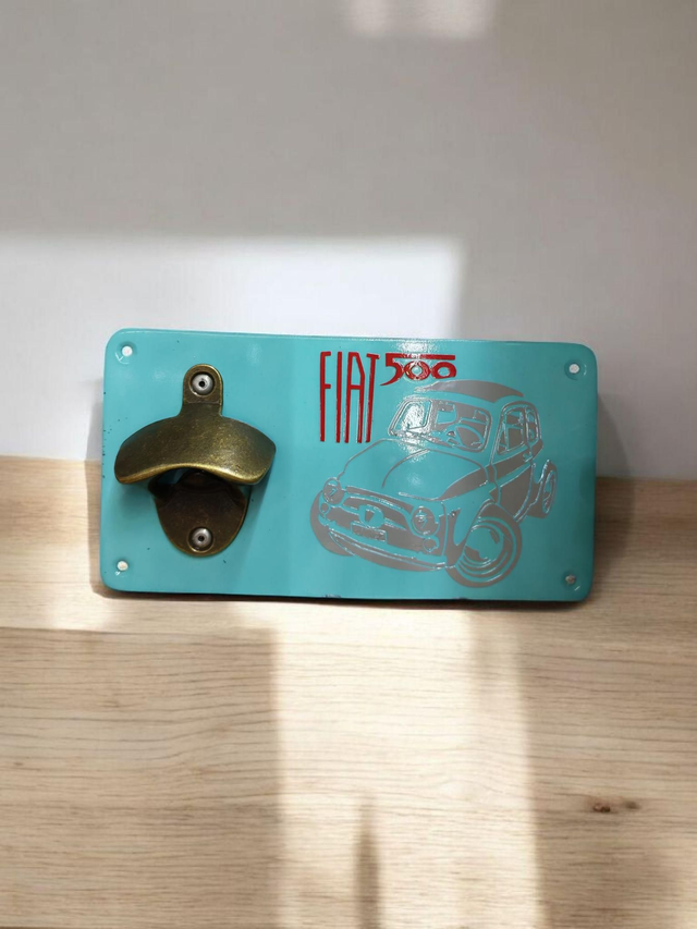 Décapsuleur mural fiat 500