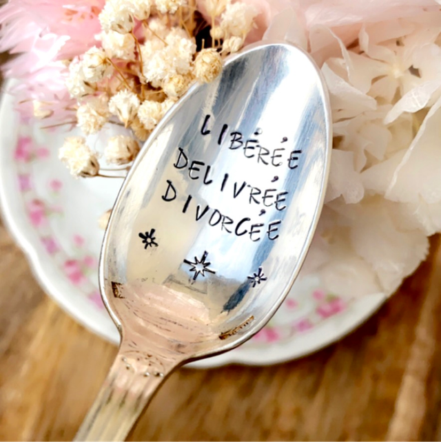 Libéré-e Délivré-e Divorcé-e 