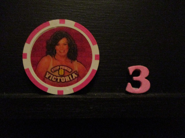 Victoria - Chip Power 8 Original Wrestling Chipz (3)