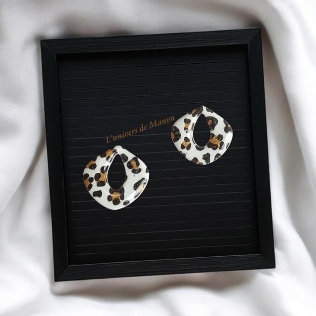 Boucle d'oreille Fleur pampille , pour créole en Acier Inoxydable pour Femme et Enfant Pampilles interchangeables Zélie léopard