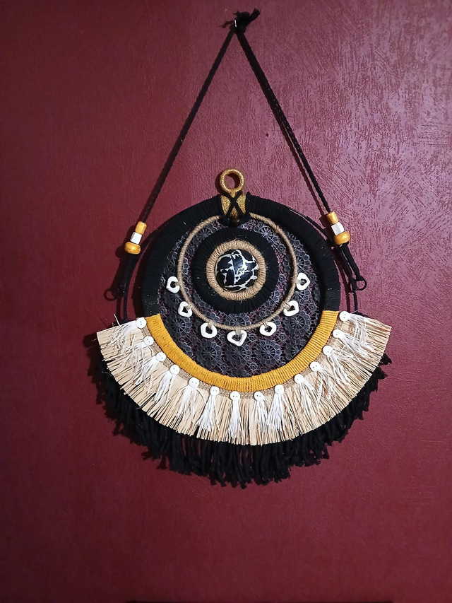 Décoration murale ethnique en raphia, coton 