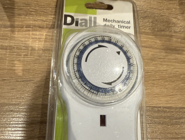 Diall Timer Plug