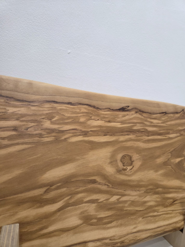 Large Plain Italian Olivewood Wooden Chopping Board With Hole - AH-004