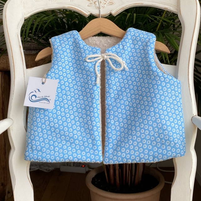 Le Petit Berger 🌿 – Gilet enfant réversible 3 ans 