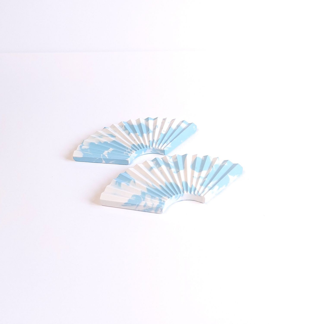 2 Pose-couverts / ustensiles bleu ciel