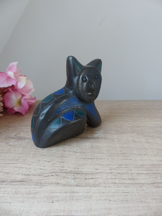 Figurine Chat Mexicain Vintage en Argile Noire et Bleue – Sculpture Artisanale Années 60, Style Manuel Felguérez