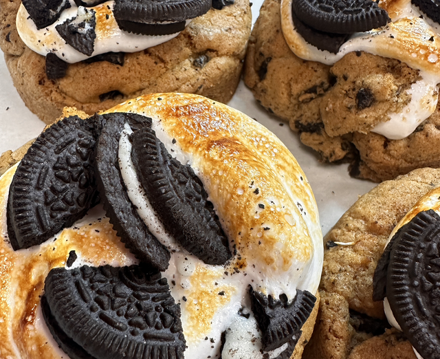 S’mores Oreo N.Y Cookie