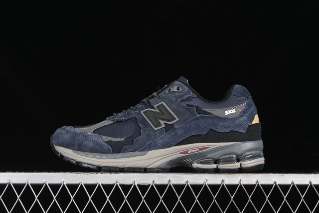 New Balance 2002r 