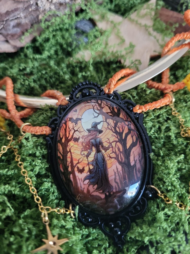 Talisman Samhain : La Gardienne des Ombres d'Or