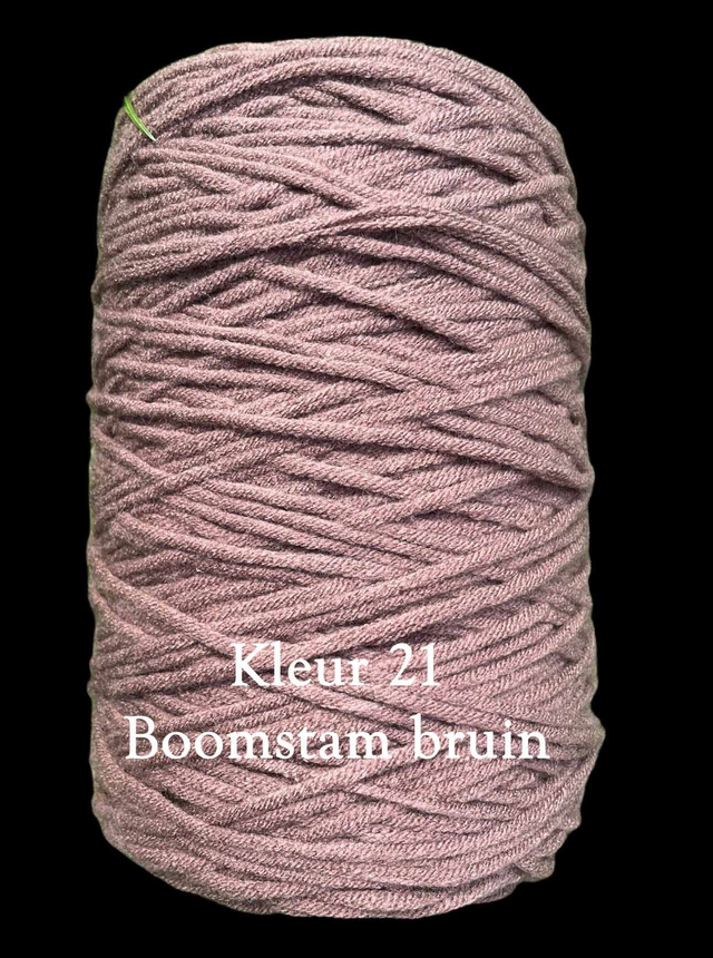 Tufting Yarns 400 gram 8 draads dik