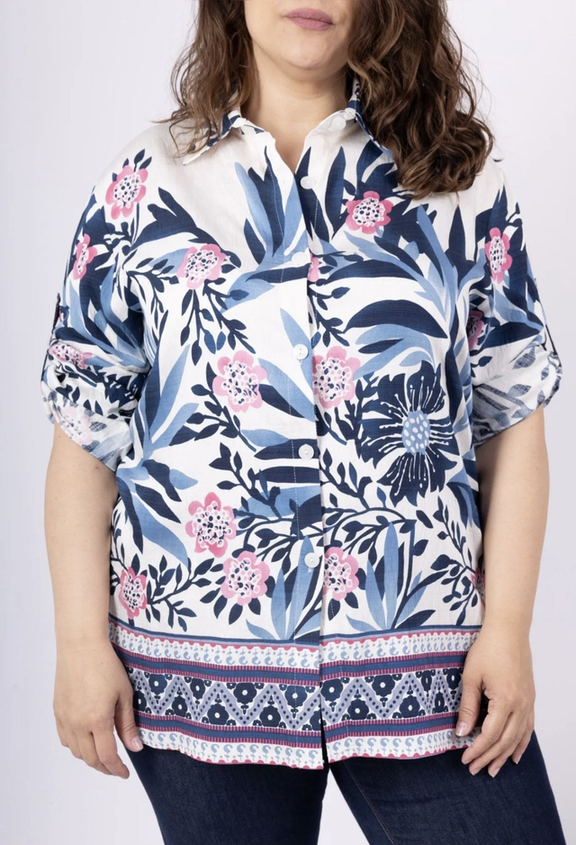 H29-Chemise motif feuilles et fleurs 