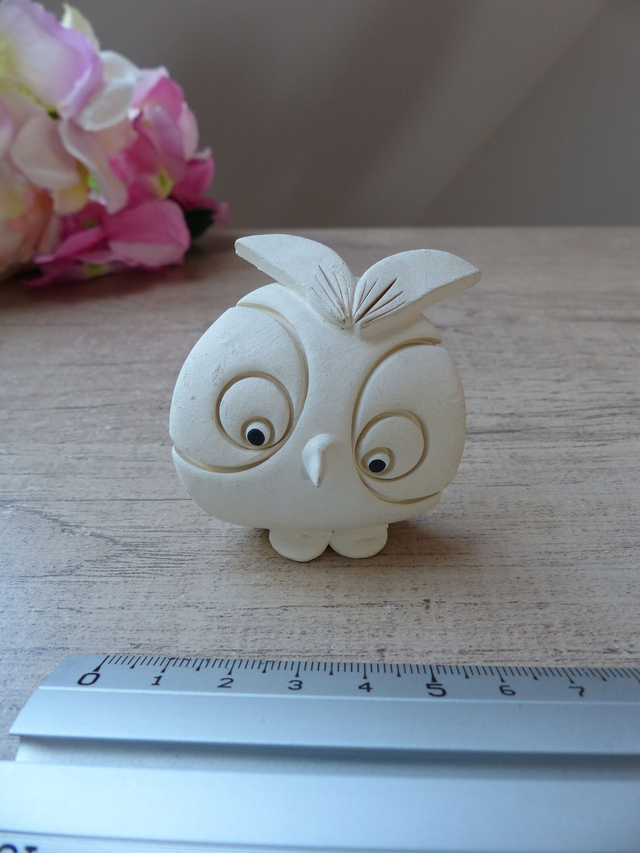 Figurine petit hibou blanc en plâtre fait main Cagayan, hibou miniature collection bébé animaux oiseaux chouettes, porte bonheur cadeau ami