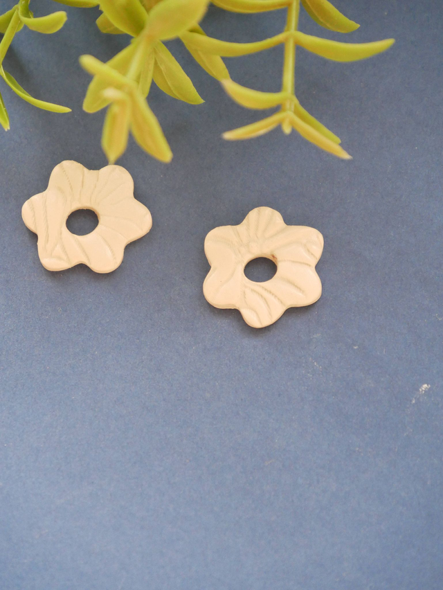 Medium Bloom Beige