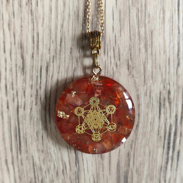Orgonite pendentif métatron cornaline