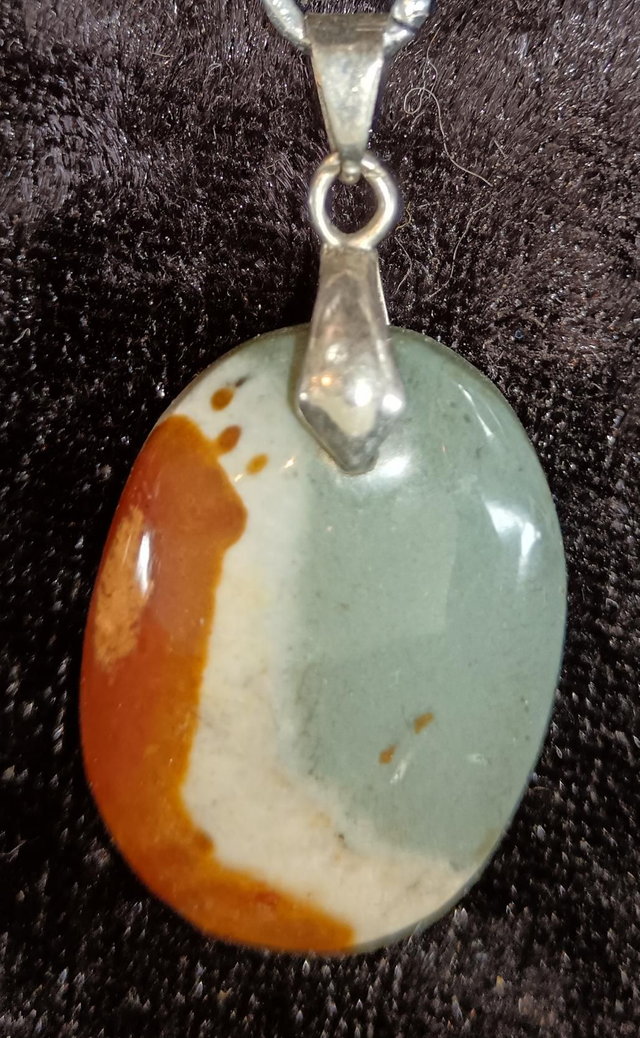 jaspe polychrome (pendentif)