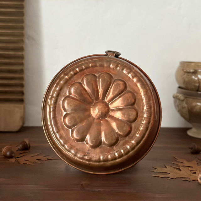 le grand moule en cuivre