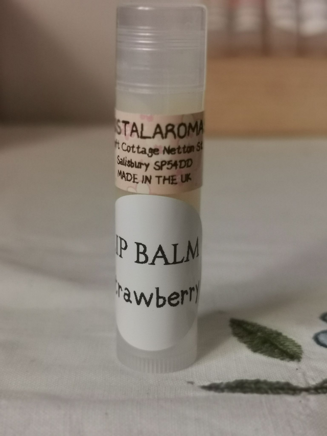 Lip Balm  Strawberry (organic ingredients)   4g
