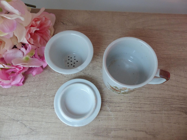 Tisanière en grès émaillé moucheté fleuri, tasse avec filtre décor botanique jaune, vert et orange Vintage, cadeau fête femme anniversaire