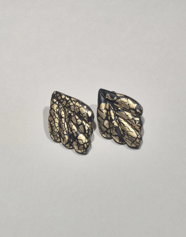 Pinja Nappikorvikset