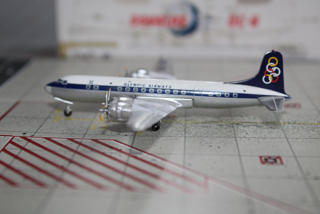 Olympic Airways DC-6 (SX-DAI), 1:400, Aeroclassics