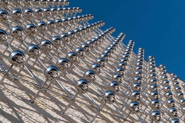 Silberne Frequenz von Otto Piene am LWL-Museum