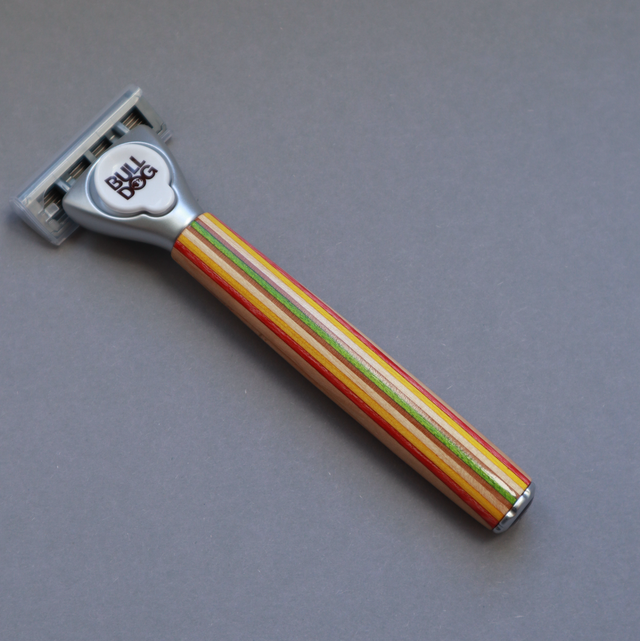 FLUTSCH / Razor• recycling Skateboards 