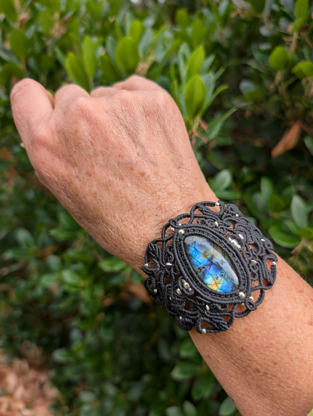 Manchette avec labradorite