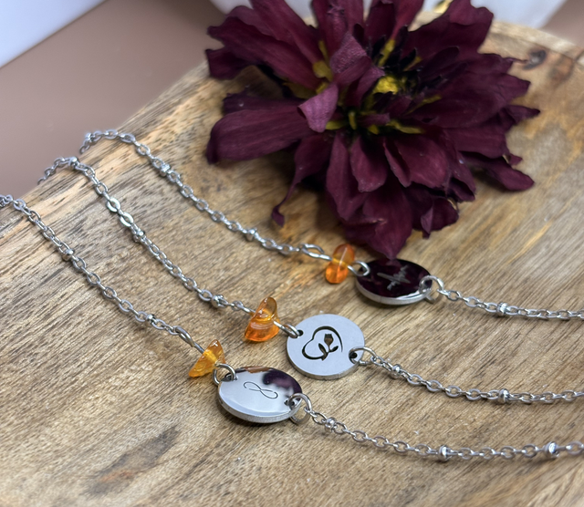 Bracelet acier inoxydable et chips d’ambre