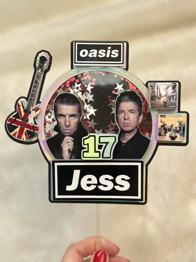 Persoanlised Oasis Cake topper Shaker style 