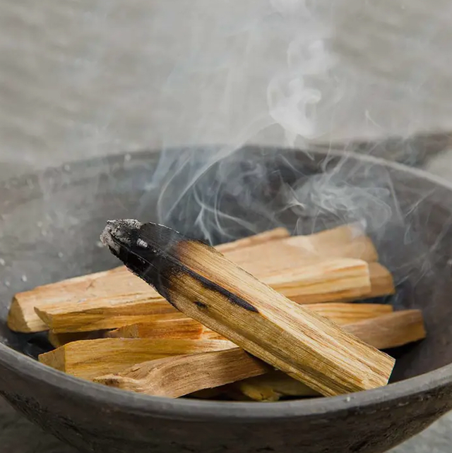 Green Tea Palo Santo Sticks - 250g/3-5 sticks