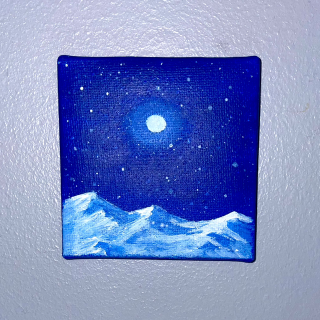 Lune sur les montagnes