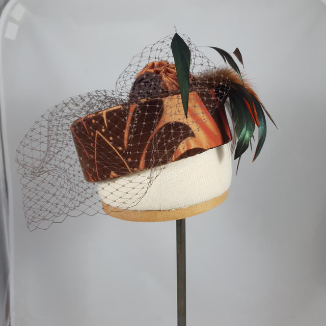 Pillbox orange brocardé