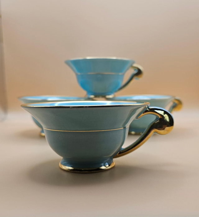 Lot de 4 tasses à café années 50