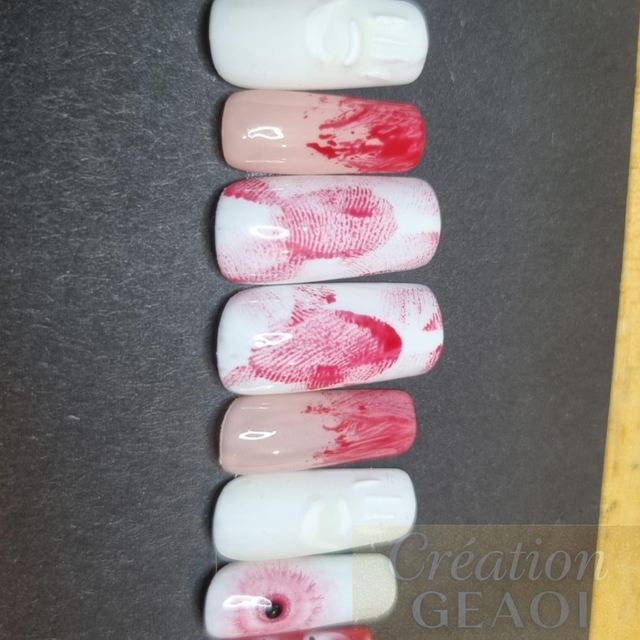 Blood Halloween 2025 little Carré M créer sur commande délai de 7jours ouvrable