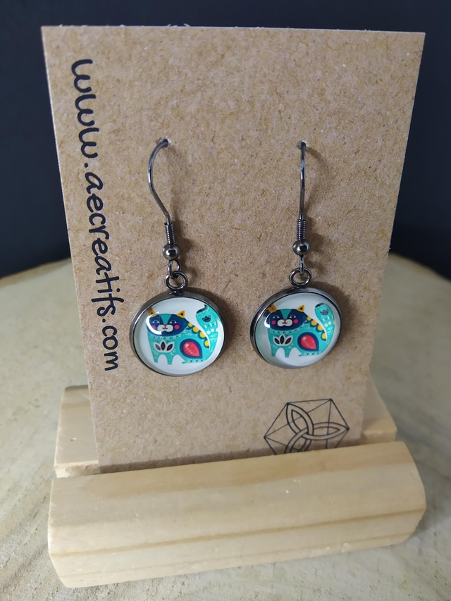 Boucles d&#039;oreilles cabochons chats couleurs 