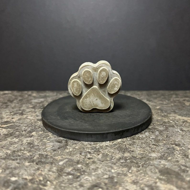 Concrete dog/cat paw