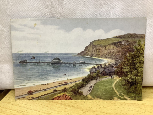 Shanklin Head & Pier, Isle of Wight, vintage J. Salmon vintage postcard from an original watercolour. Our Ref No. R646 £2.50