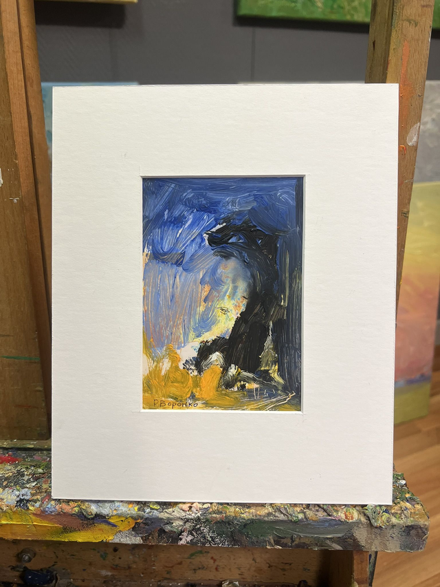Fragment 27 „Kleine Kirche in der Nacht“ von Rostyslav Voronko, handbemalte Postkarte aus „Das Land und die Menschen“, Öl auf Karton, 2024
