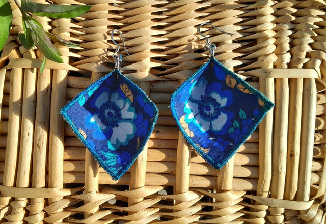 Boucles d&#039;oreilles losanges bleus/verts
