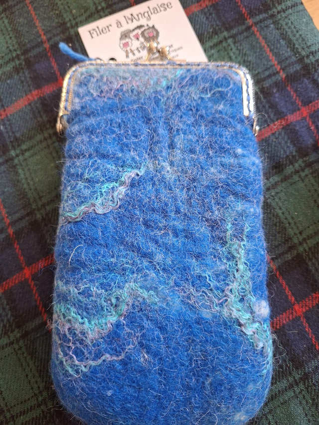 Etui a lunettes/porte telephone FELT 0726