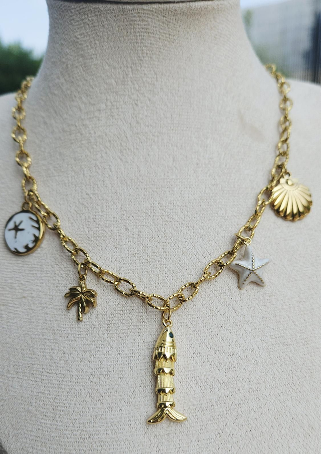 Collier charms 