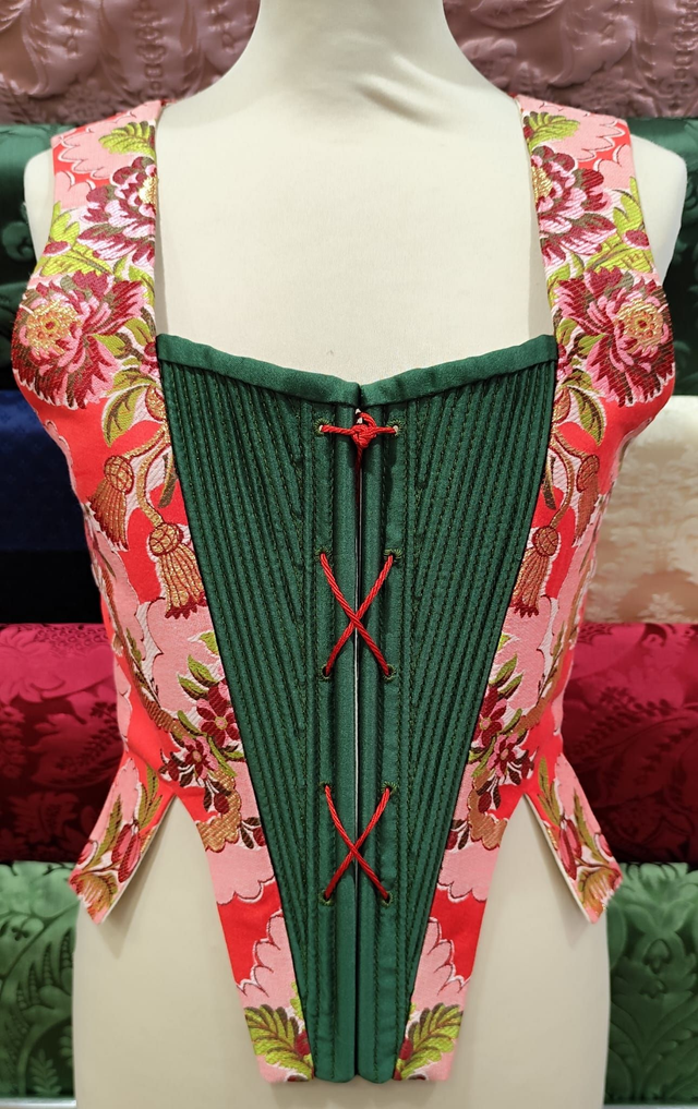 Justillo confeccionado t. 40