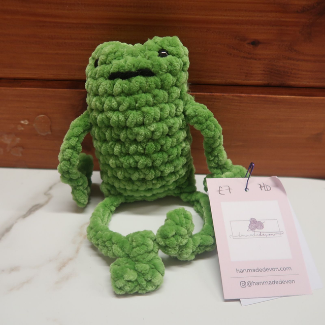 Crochet Leggy Frog Plushie