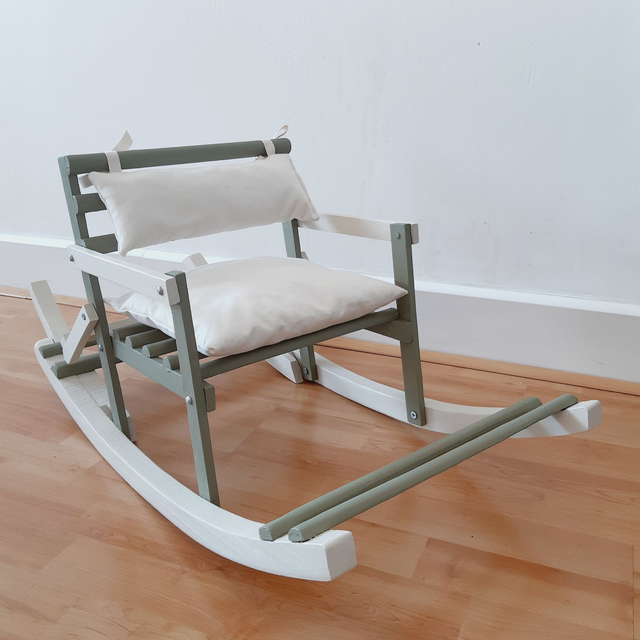 CHAISE A BASCULE ENFANT 
