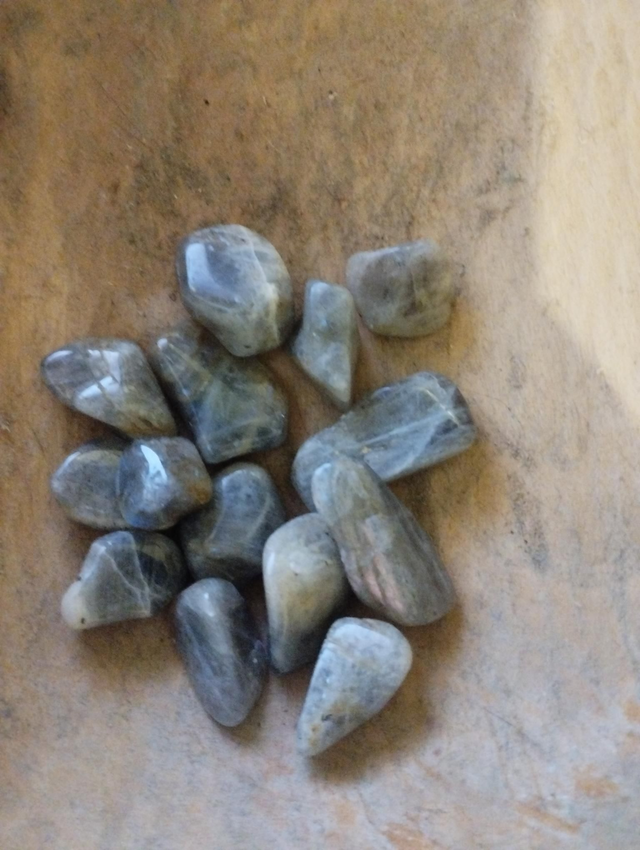 Labradorite à l'unité