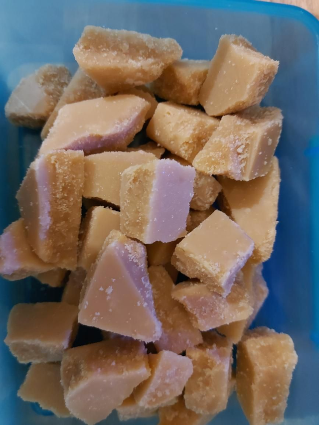 Scottish Tablet x 100g (with Irn Bru)
