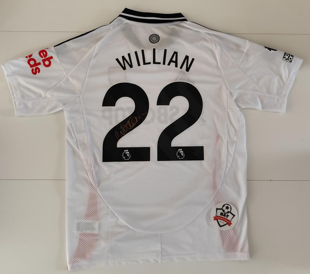 Gesigneerd Willian Fulham shirt