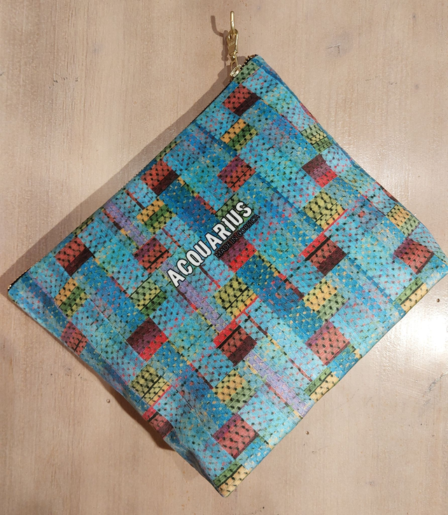 Madras Ciel. Pochette et trousse en velours.